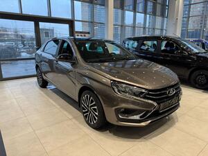 LADA Aura