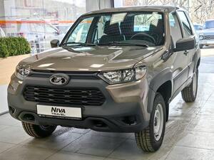 LADA Niva Travel
