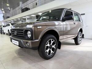 LADA Niva Legend