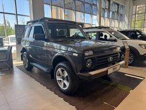 LADA Niva Legend