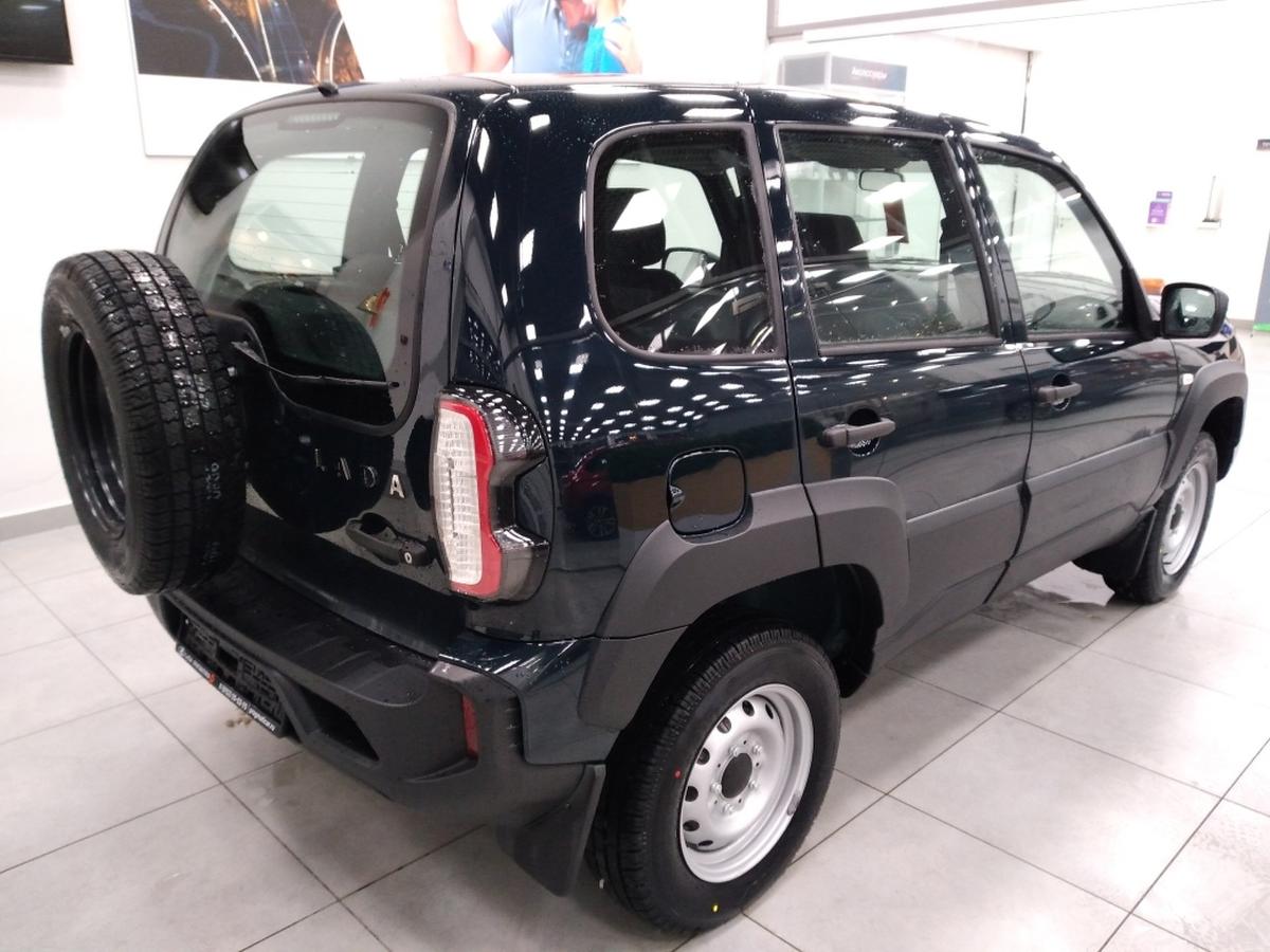 Купить новый LADA Niva 2024 в в Пскове по цене 1005200р. | Прагматика -  1237990