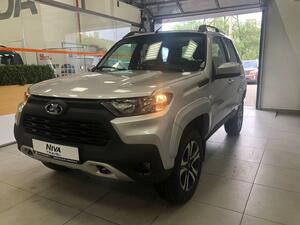 LADA Niva Travel