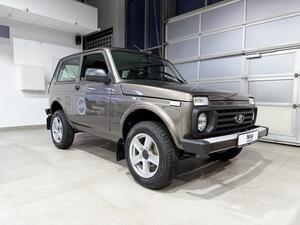 LADA Niva Legend