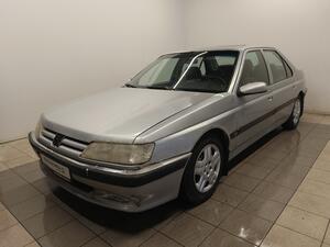 Peugeot 605