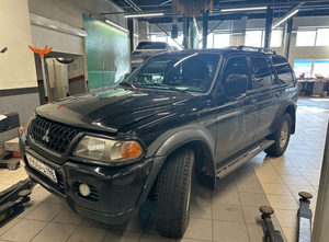 Mitsubishi Montero Sport