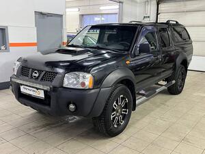 Nissan NP300