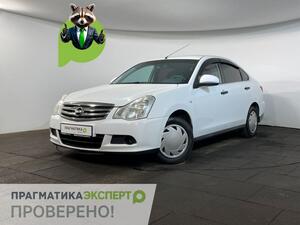 Nissan Almera