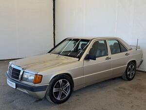 Mercedes-Benz 190 (W201)